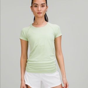 Lululemon SWIFTLY Tee size 8